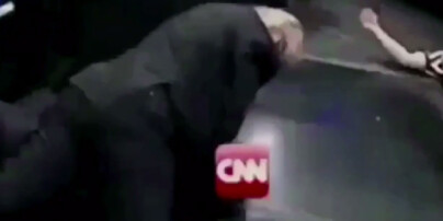 Trumps siste Twitter-stunt: La ut video av seg selv som «banker opp» mann med CNN-hode
